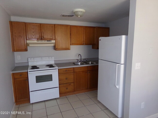 Photo - 2652 Sunrise Village Dr