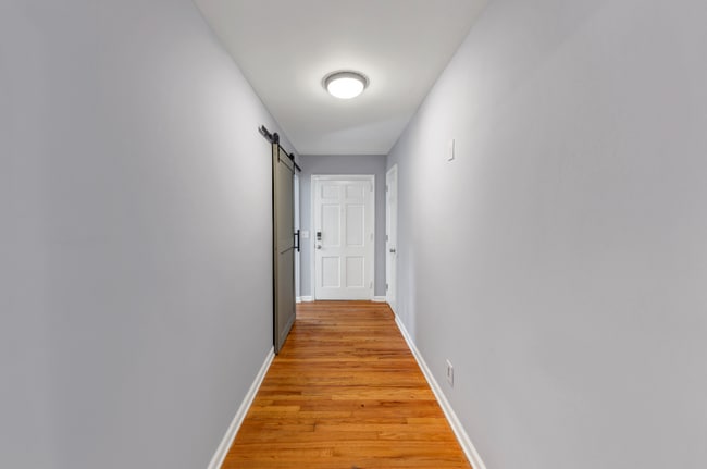 Photo - 1677 Wayland Cir NE