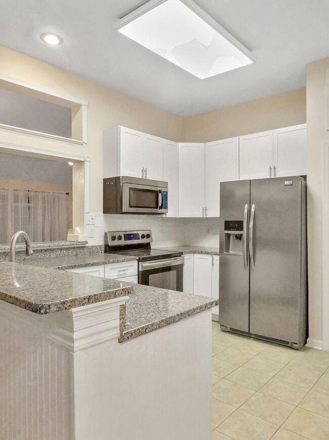 Photo - 48145 Mayflower Dr