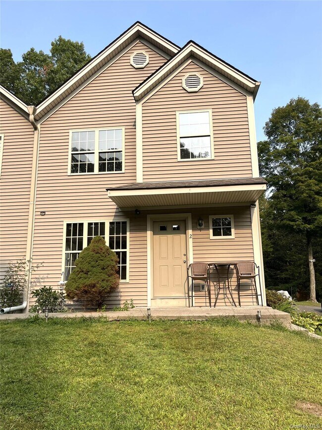 Photo - 215 Rabbit Run Rd