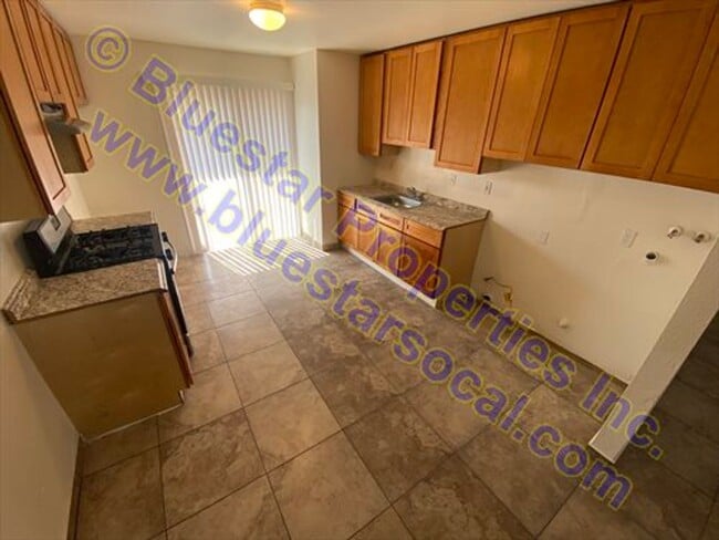 20475 Thunderbird Rd Unit 02
