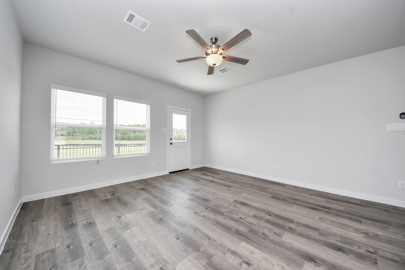Photo - 135 Alset Dr