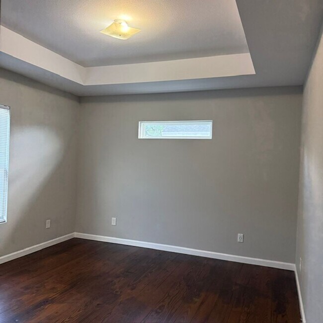 Photo - 2 Bedroom 1 Bath House with garage