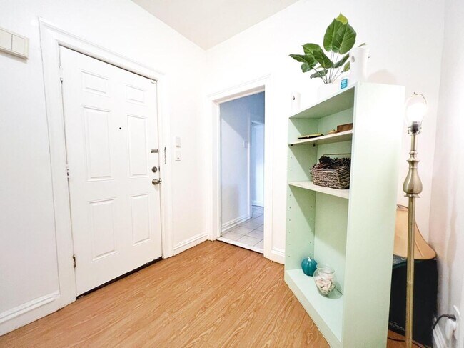 Photo - 298 Princeton Ave Unidad 3