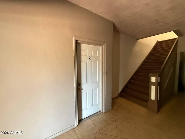 1165 E 10th St Unit 2