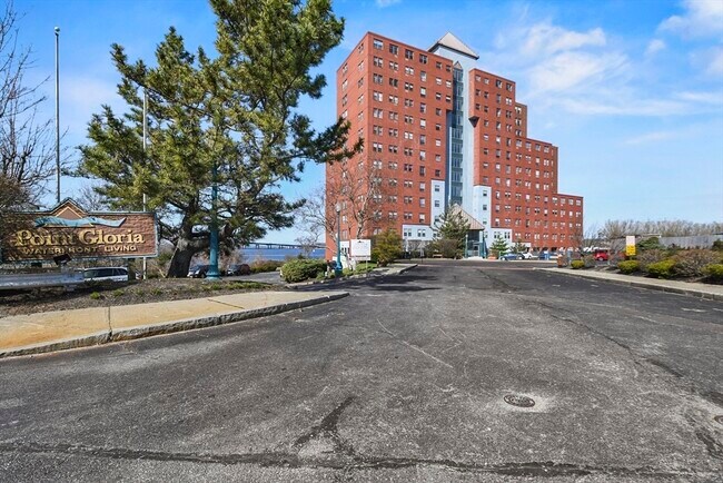 Photo - 750 Davol St Unit 1111