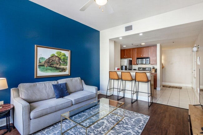 Photo - 925 Common St Apartment Unit ID1266928P