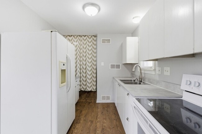 Photo - 125 Sheffield Dr