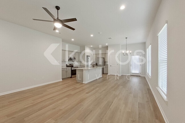 Photo - 13963 Barrington Ave