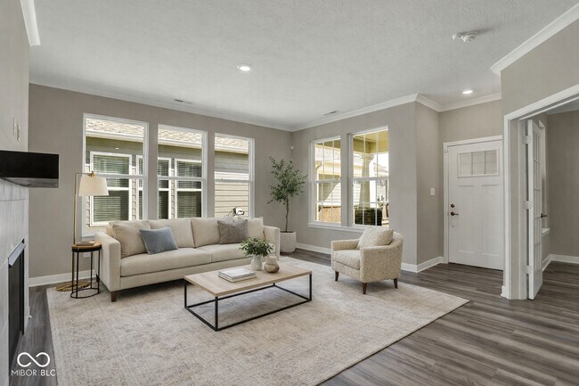 Photo - 1659 Dewey Dr