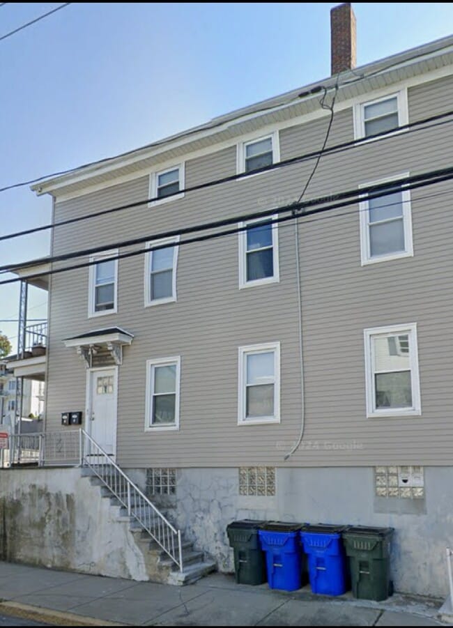 Building Photo - N Main Street Unit 1 Rental