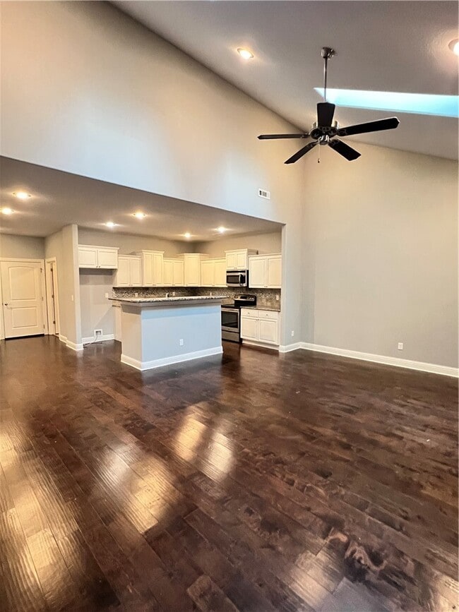 Photo - 2007 S Dixieland Rd