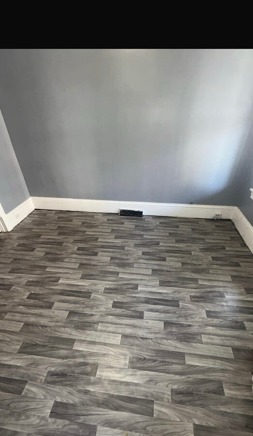 Photo - 144 S Mulberry St