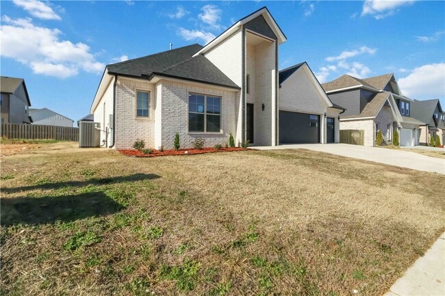 Photo - 500 Apollo Dr