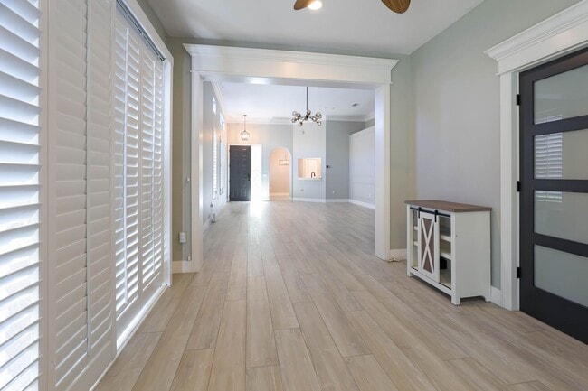 Photo - Pet-friendly, Newly Remodeled 2bd/2bth in Palmer Ranch