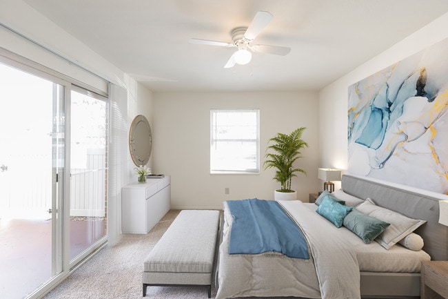 Dormitorio principal con baño - Beach Villas