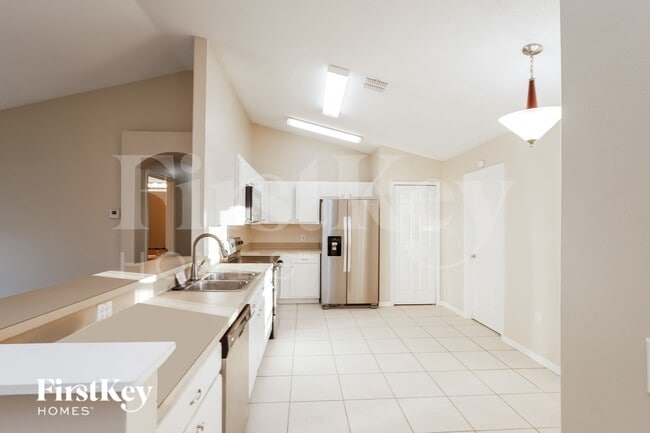 Photo - 2418 Peace Cir