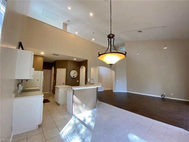 Photo - 74 Burnt Pine Dr