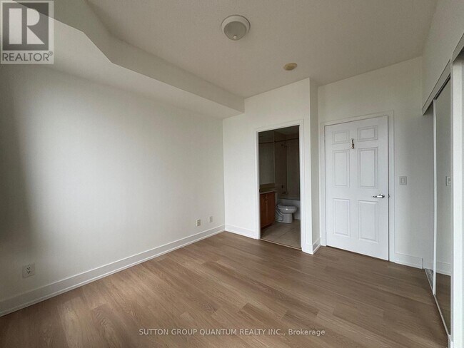 Photo - 388 Prince of Wales Dr Unit 2508