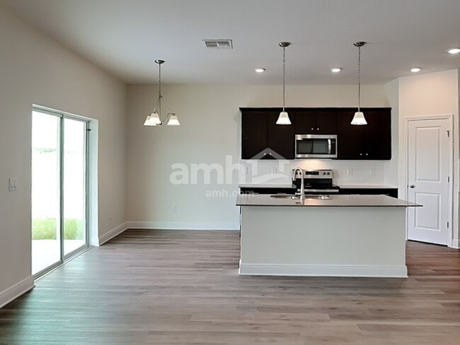 Photo - 1045 Heavenly Dr