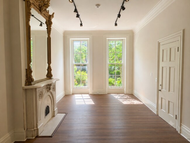 Parlor - 923 N Calvert St
