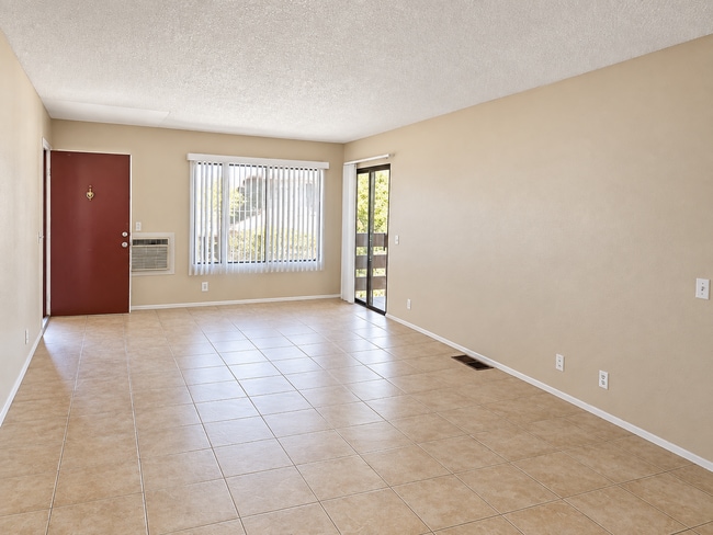 433 Autumn Dr