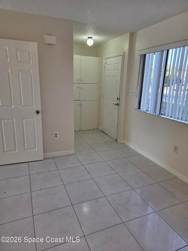 Photo - 4739 Sisson Rd