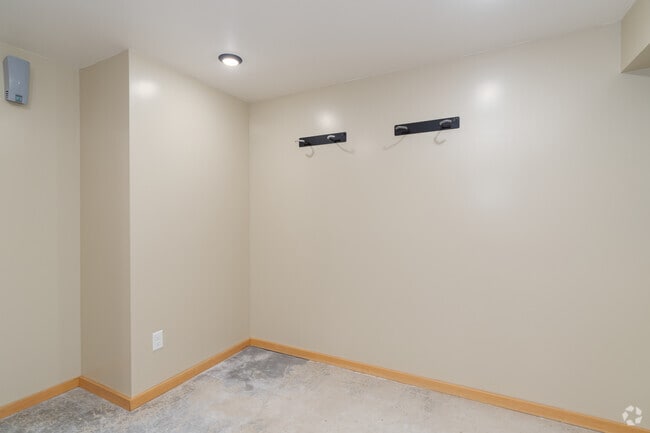 Bike Room - Nob Hill Court Apartments