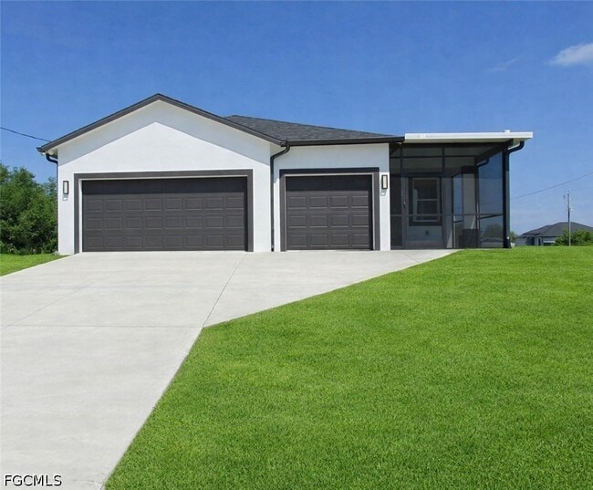 Building Photo - 9020 E Castle Cir