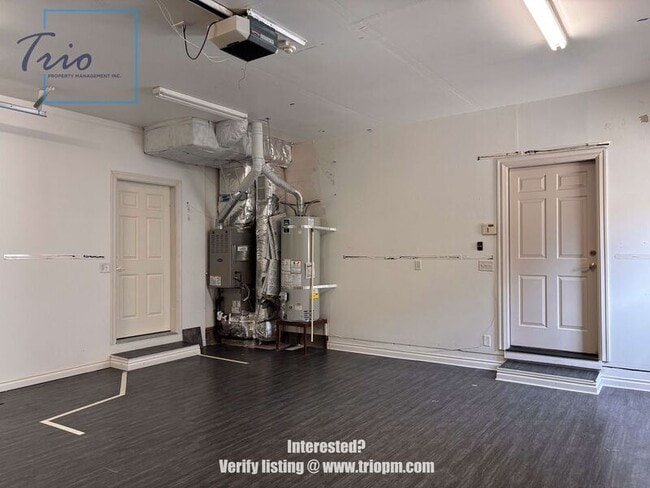 Photo - 3365 Gilham Rd