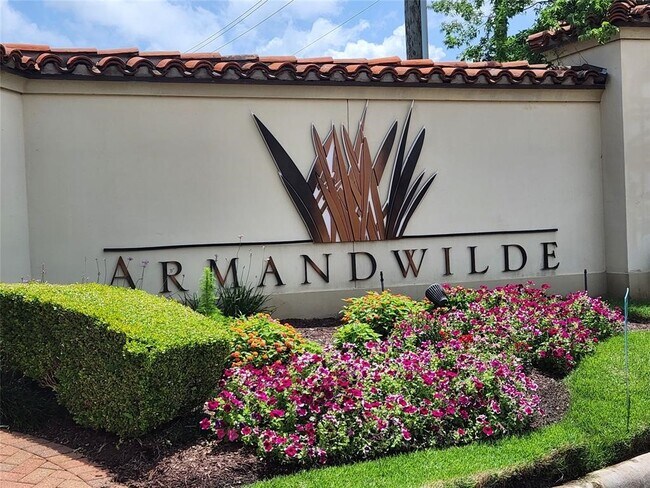 Photo - 17 Armand Shore Dr