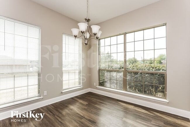 Photo - 15635 Gatsby Ln