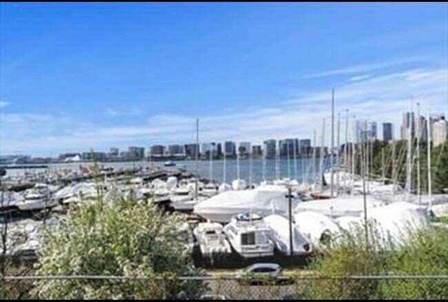 Photo - 6 Brigham St Unit 2