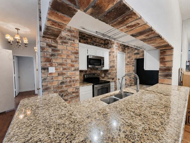 Photo - 5102 80th St Unit 214