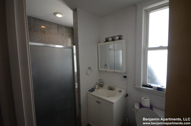 Photo - 38 Newton St