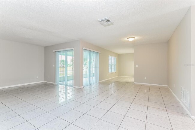 Photo - 353 Florida Pkwy
