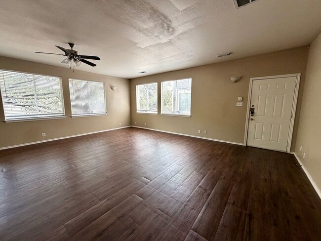 908 Keith Ln