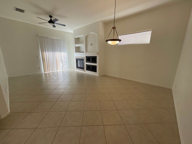 Photo - Gated community near Sabino Canyon/Tangue ...