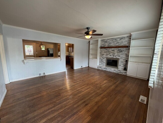 Photo - Charming 4-Bedroom Home in Prime Location ...