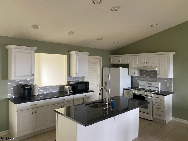 Photo - 6 Tillbrook Ct