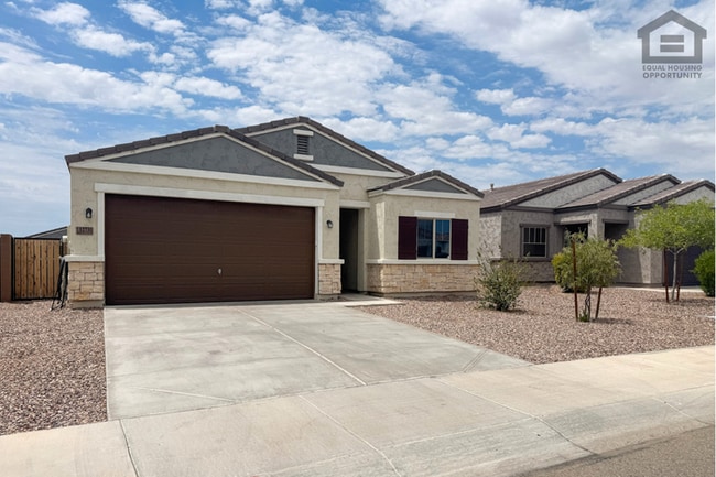 Photo - 5Bed/3Bath House at Northern Pkwy/El Mirage Rd! Ready for Immediate Move-In!