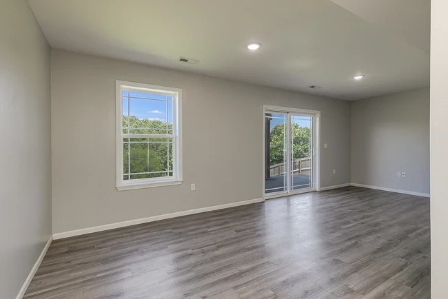 Photo - 106 Whispering Meadows Pky