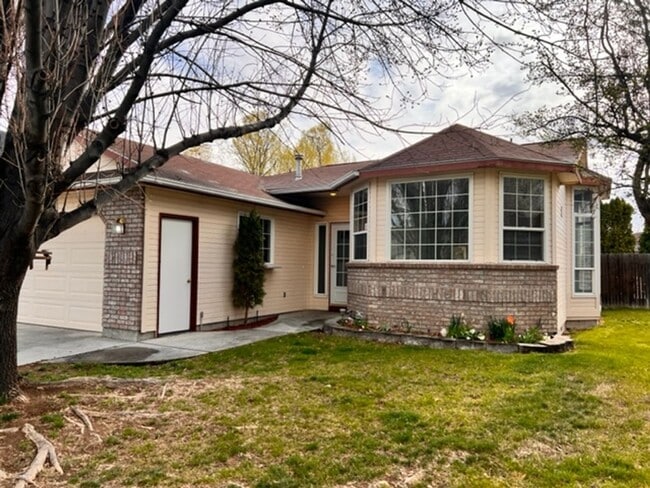 Photo - 4650 N Date Palm Ave