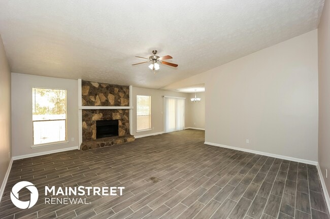 Building Photo - 8682 Cedar Creek Ridge Rental