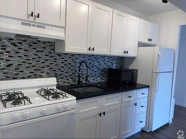 Building Photo - 200 Bowery Unit 6C Rental