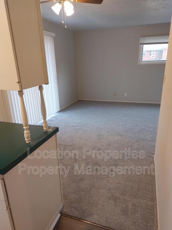 Photo - 3039 W 7th St