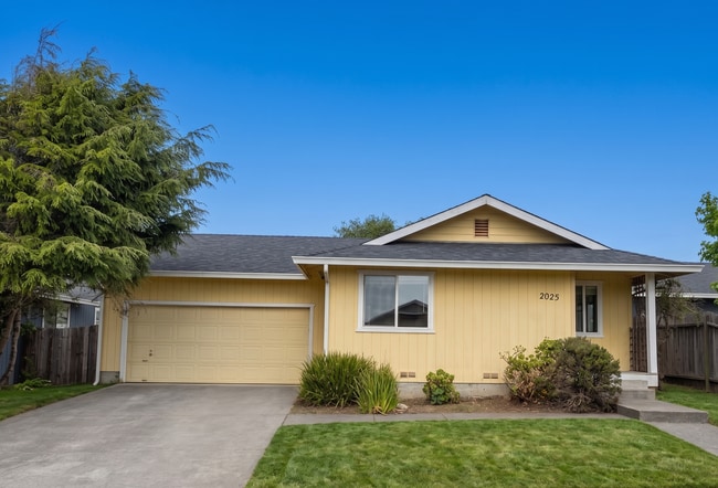 Building Photo - Spacious Pet-friendly McKinleyville Home With Garage & Fenced Yard