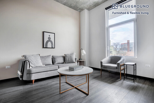 Building Photo - 150 N Ashland Ave Rental