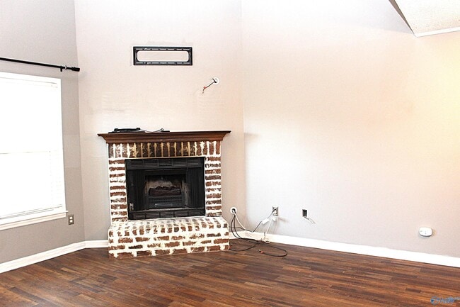 Photo - 101 Cresent Circle