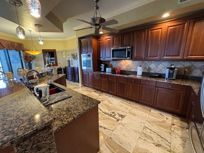 Photo - 14380 Riva Del Lago Dr